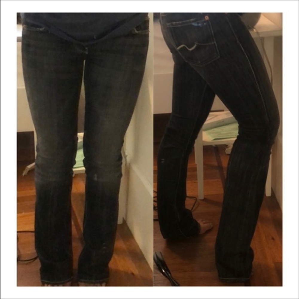 New vintage 7 for All Mankind straight leg midrise stiff dark wash denim jeans